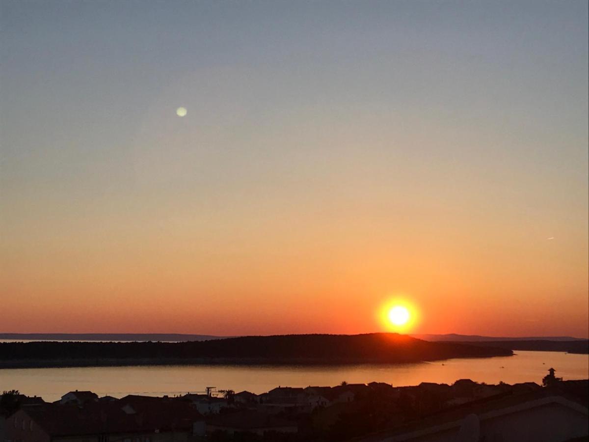 Apartments Vuksan Rab Town Luaran gambar