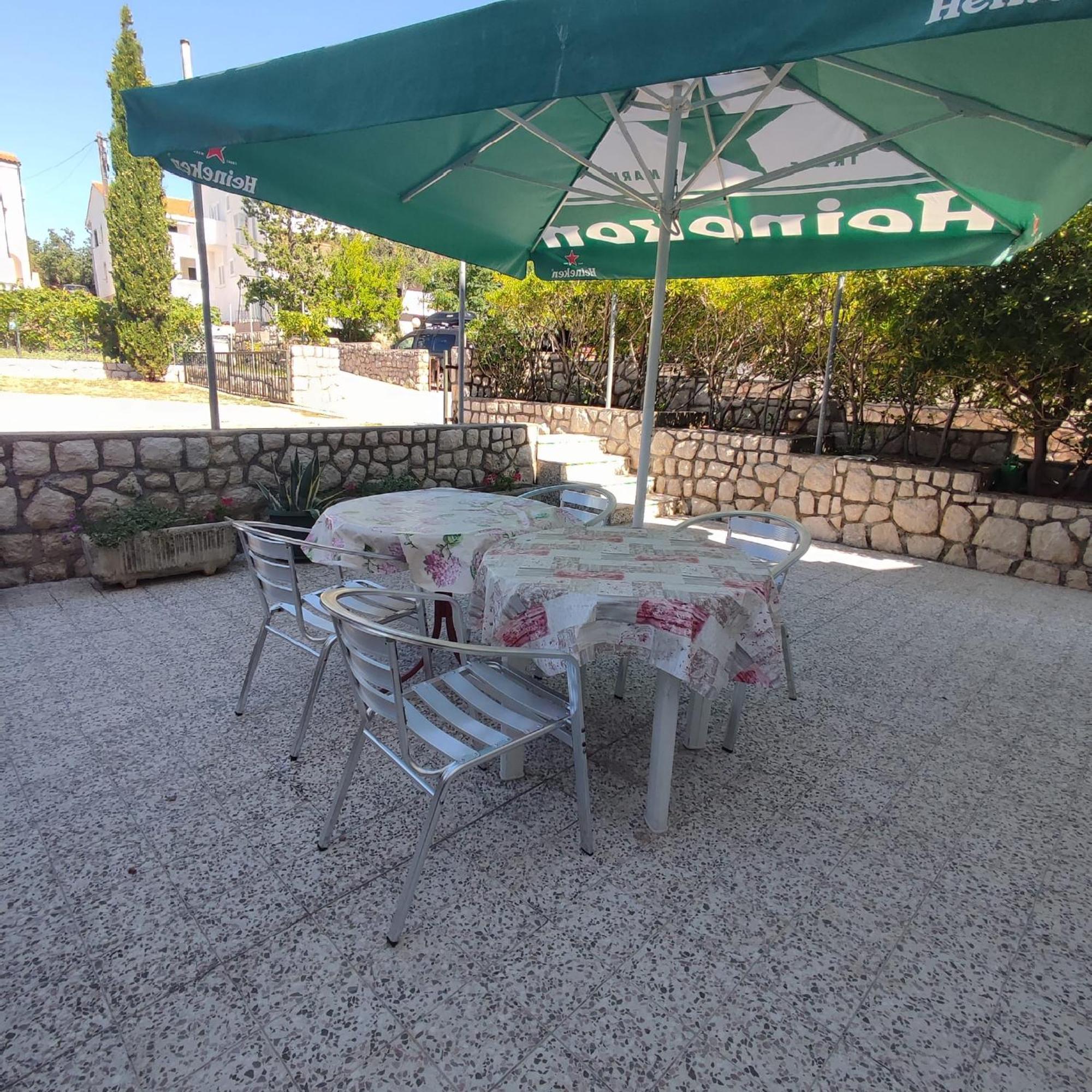 Apartments Vuksan Rab Town Luaran gambar