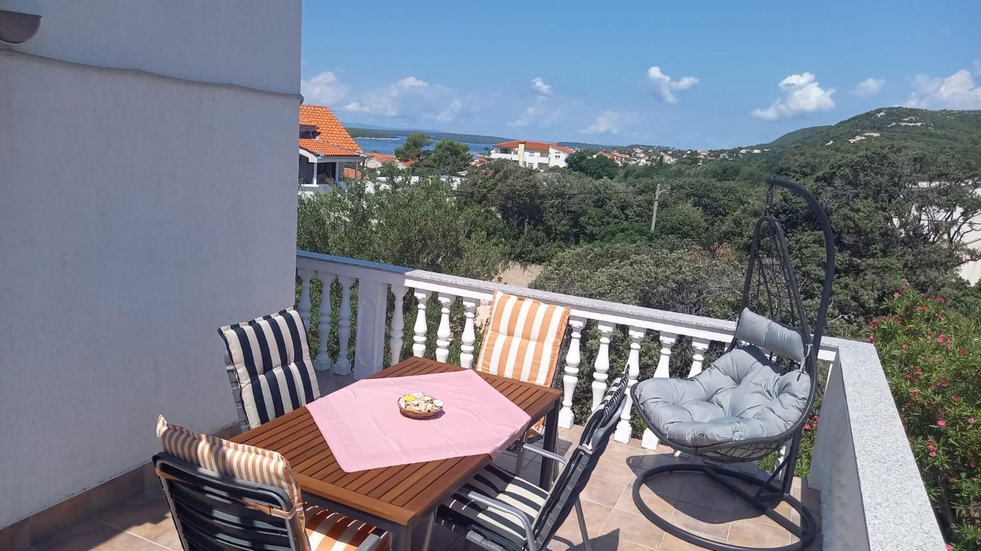 Apartments Vuksan Rab Town Luaran gambar