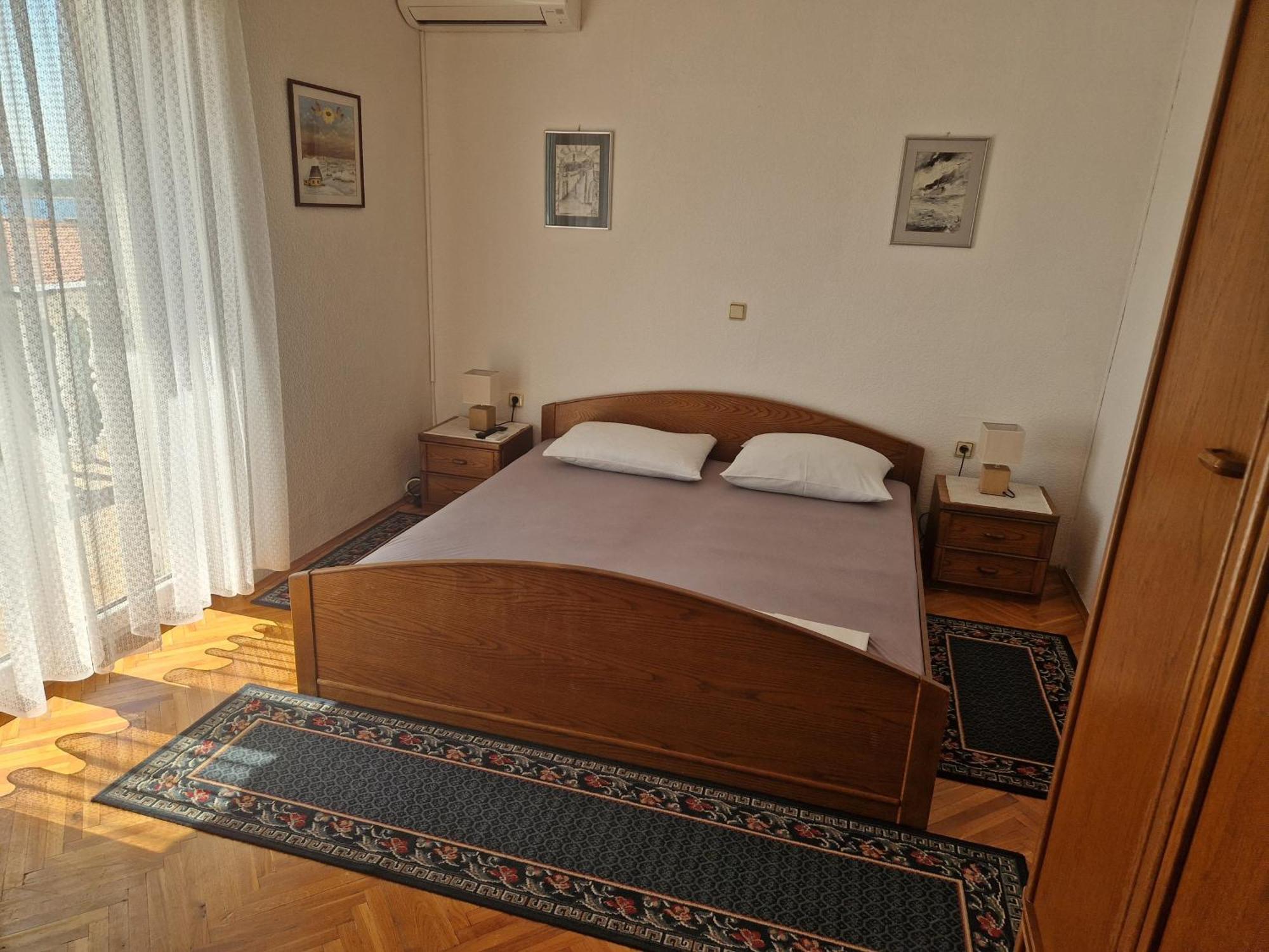 Apartments Vuksan Rab Town Luaran gambar